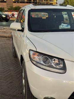 هيونداي سانتافي